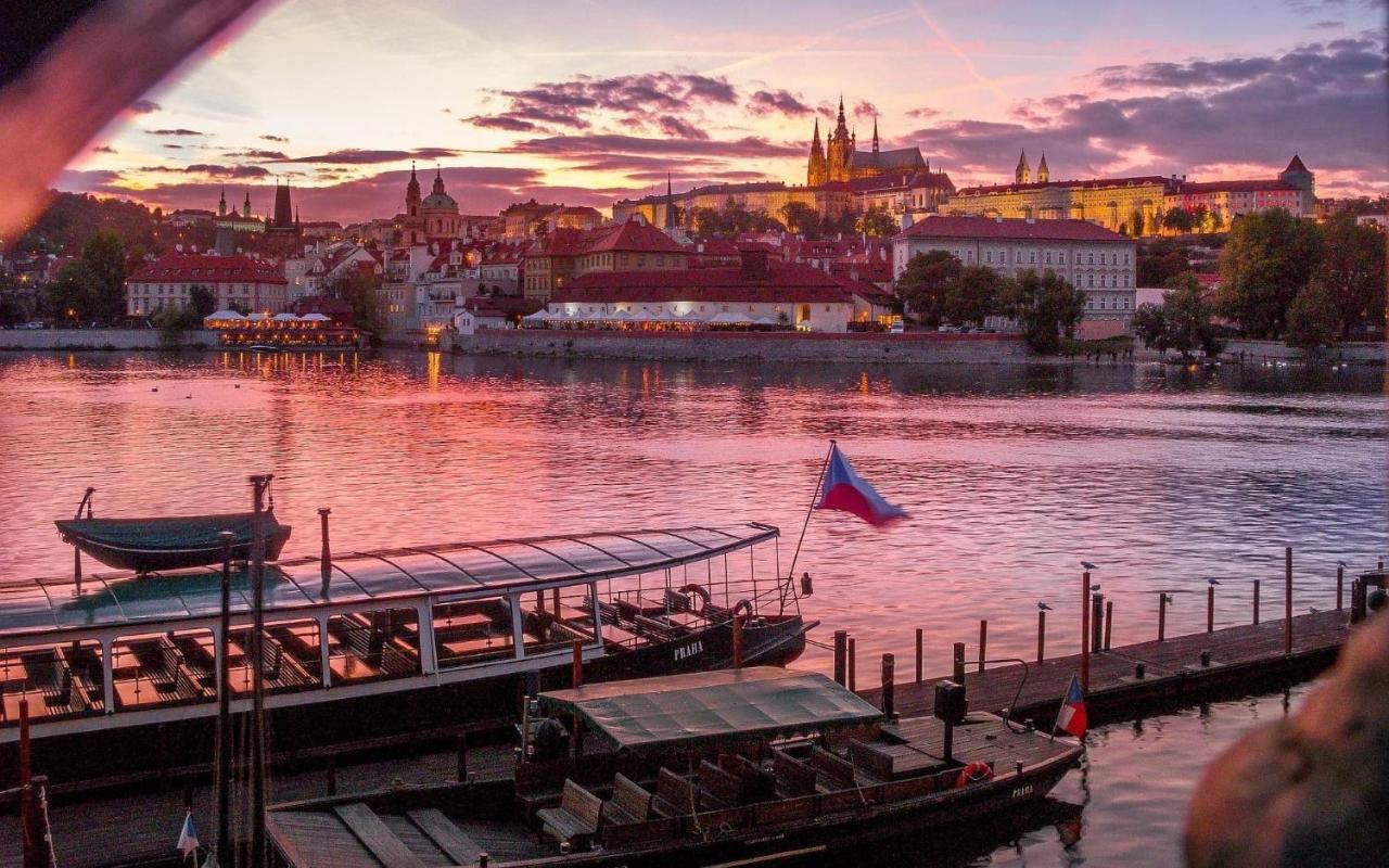 Apartment Vltava Prague Luaran gambar